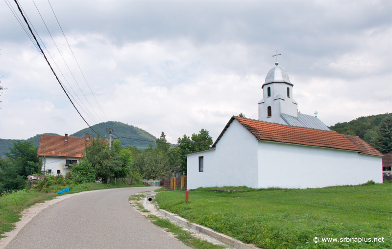 Crkva svete Trojice u Donjoj Trešnjici