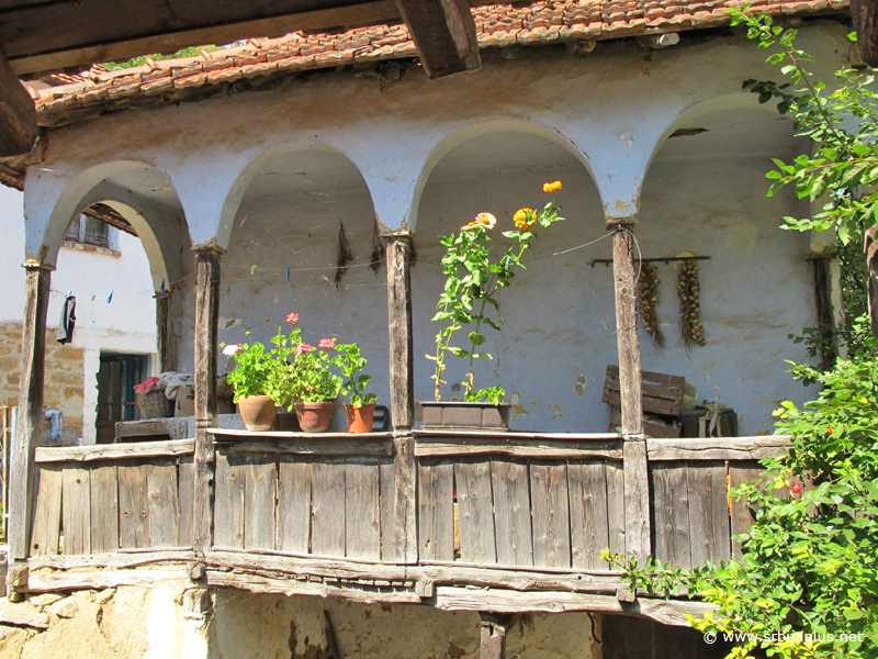 Tradicionalna kuća s ćoškom u Slivnici, Dimitrovgrad