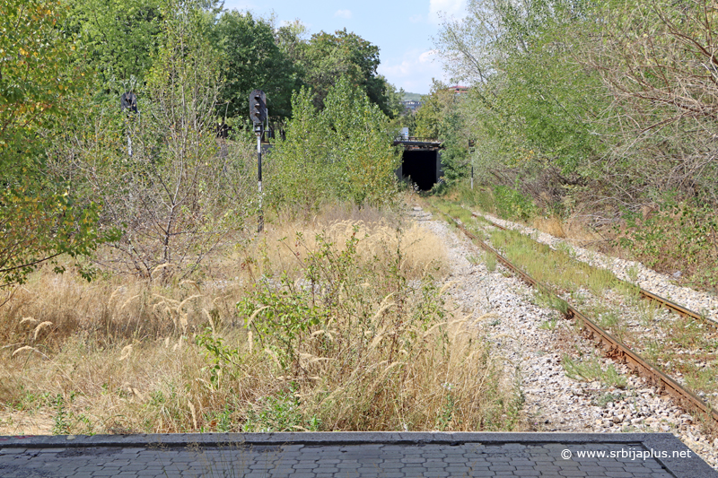 Železnička stanica Bor - Tunel prema stanici Brezonik na pruzi Bor - Majdanpek