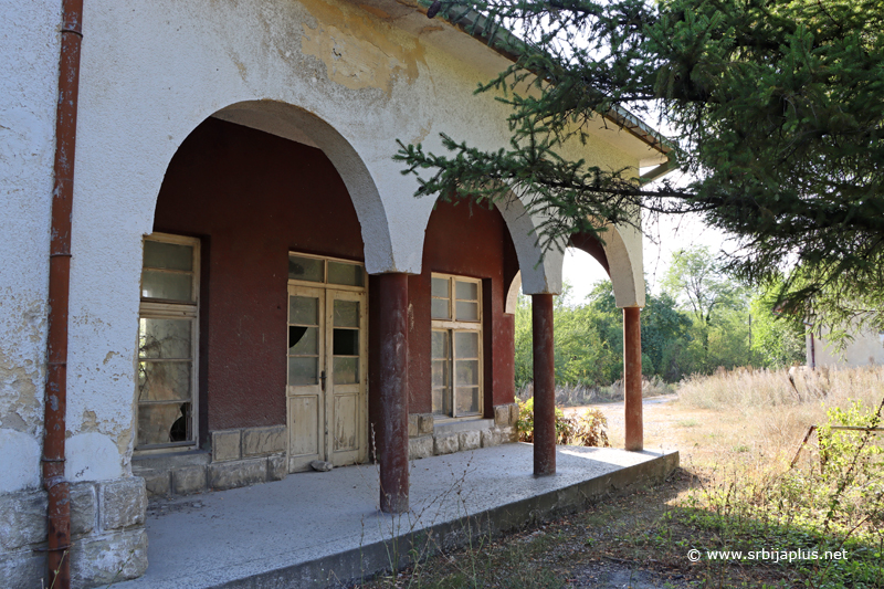 Železnička stanica Zagrađe - Detalj stanične zgrade